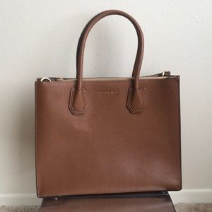 Mercer Michael Kors bag in acorn